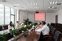 �׻𾺼������쵼���ӵ��гɹ�������