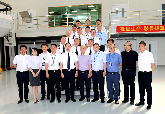 Ӣ�ۻ����������߽������׻𾺼���ҵ԰