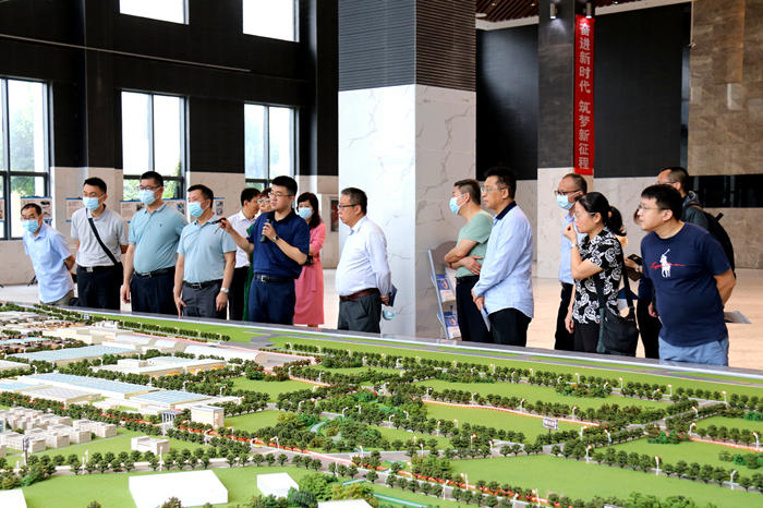 ��ݸ����Э�����ŵ������׻𾺼���ҵ԰��չ����