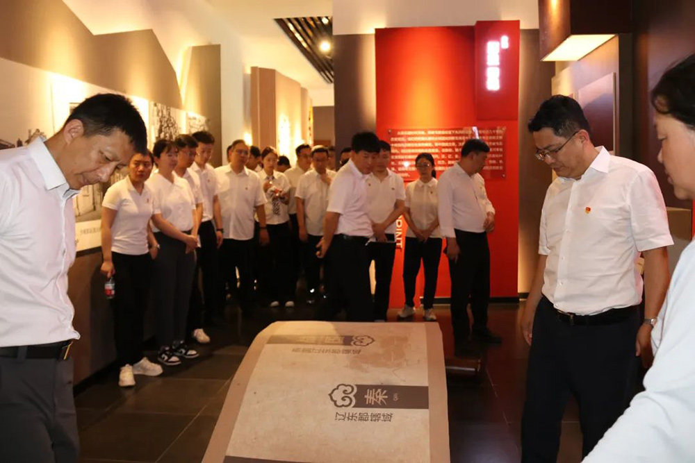 �׻𡤵羺(�й�)�ٷ���վ-�㼯ȫ����Ӿ���ƽ̨